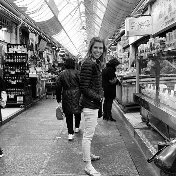 Meet your Posher, Marsha - Picture 1 of 1